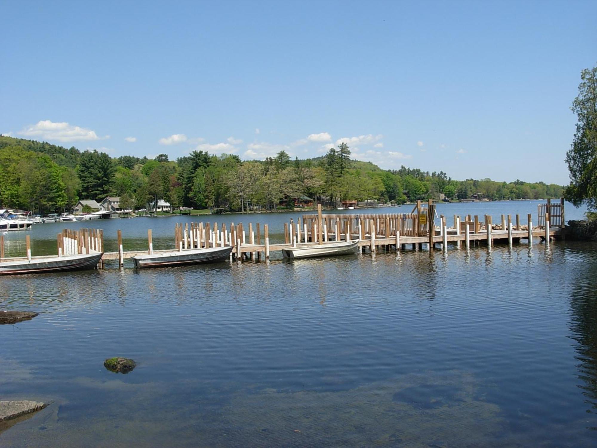 Lake George Diamond Cove Cottages, Cabins, & Hotel מראה חיצוני תמונה